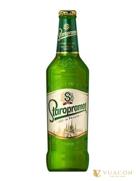 Chai bia Staropramen của Séc, chai thuỷ tinh xanh lá