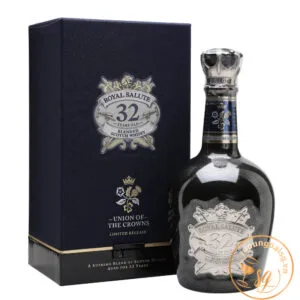 Royal Salute 32 năm Union of the Crowns – blended Scotch, Scotland, 500ml
