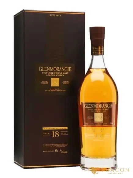 Whisky Highland 2026, chai Glenmorangie 18 năm Extremely Rare của nhà Glenmorangie ở Tain
