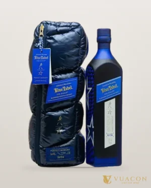 Johnnie Walker Blue Label Ice Chalet – chai chính hãng tại Vua Cồn