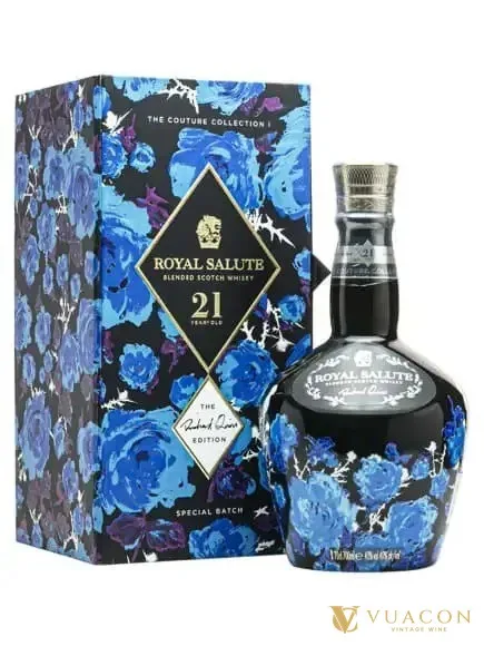 Royal Salute 21 năm Black – Richard Quinn – blended Scotch, Scotland, 700ml