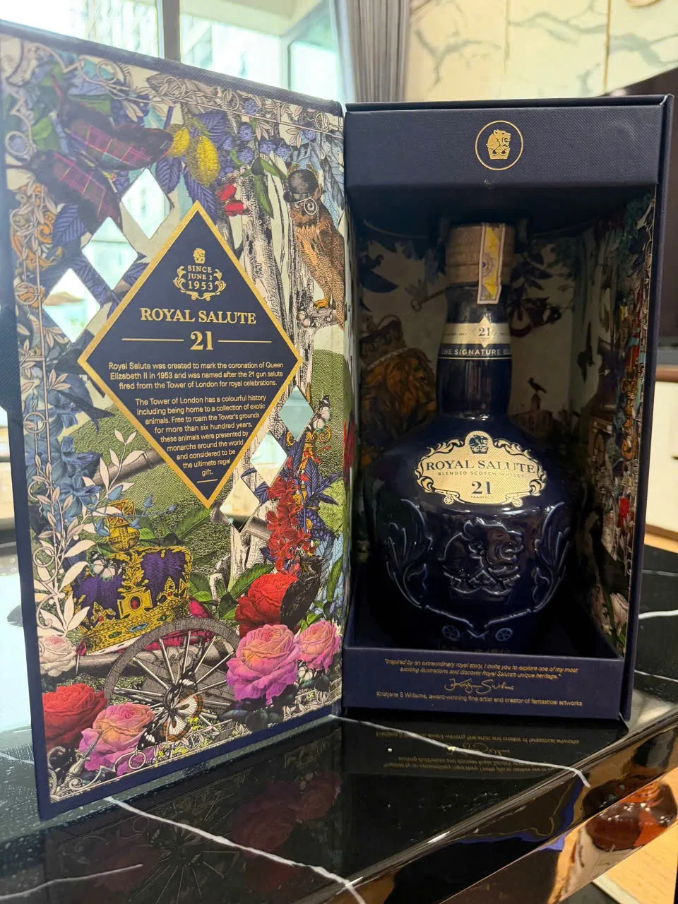 Royal Salute 21 Years – The Signature Blend (Thanh Lý) – Scotland, 700ml