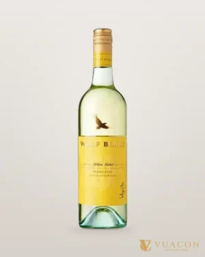 Rượu vang Wolf Blass Yellow Label Moscato – chai chính hãng tại Vua Cồn