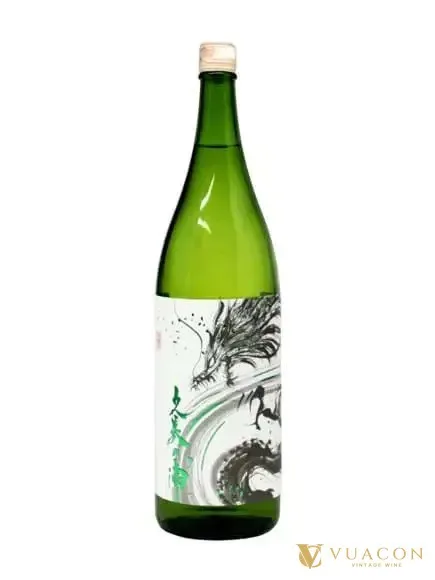 Sake Kuminoura Tokubetsu Junmai Suiryu 1.8L – junmai Daiginjo, Nhật Bản, 1800ml
