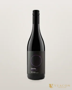 Satellite Pinot Noir – chai chính hãng tại Vua Cồn