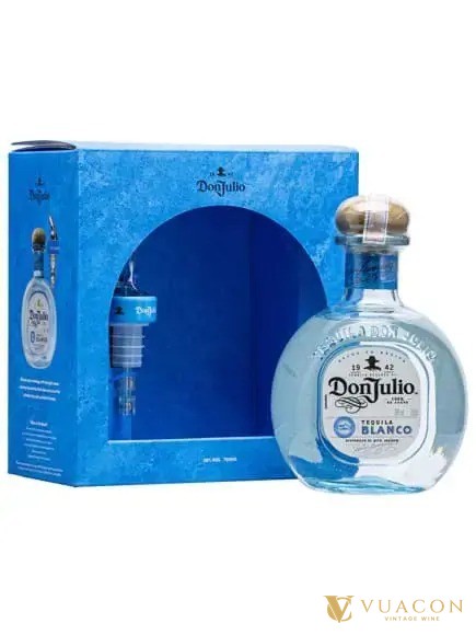Hộp quà Tết 2026 Don Julio Blanco màu xanh có ô cửa sổ