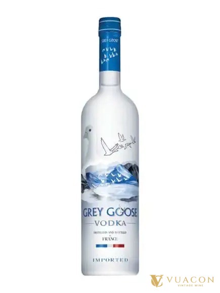 Chai vodka Grey Goose dùng pha White Russian