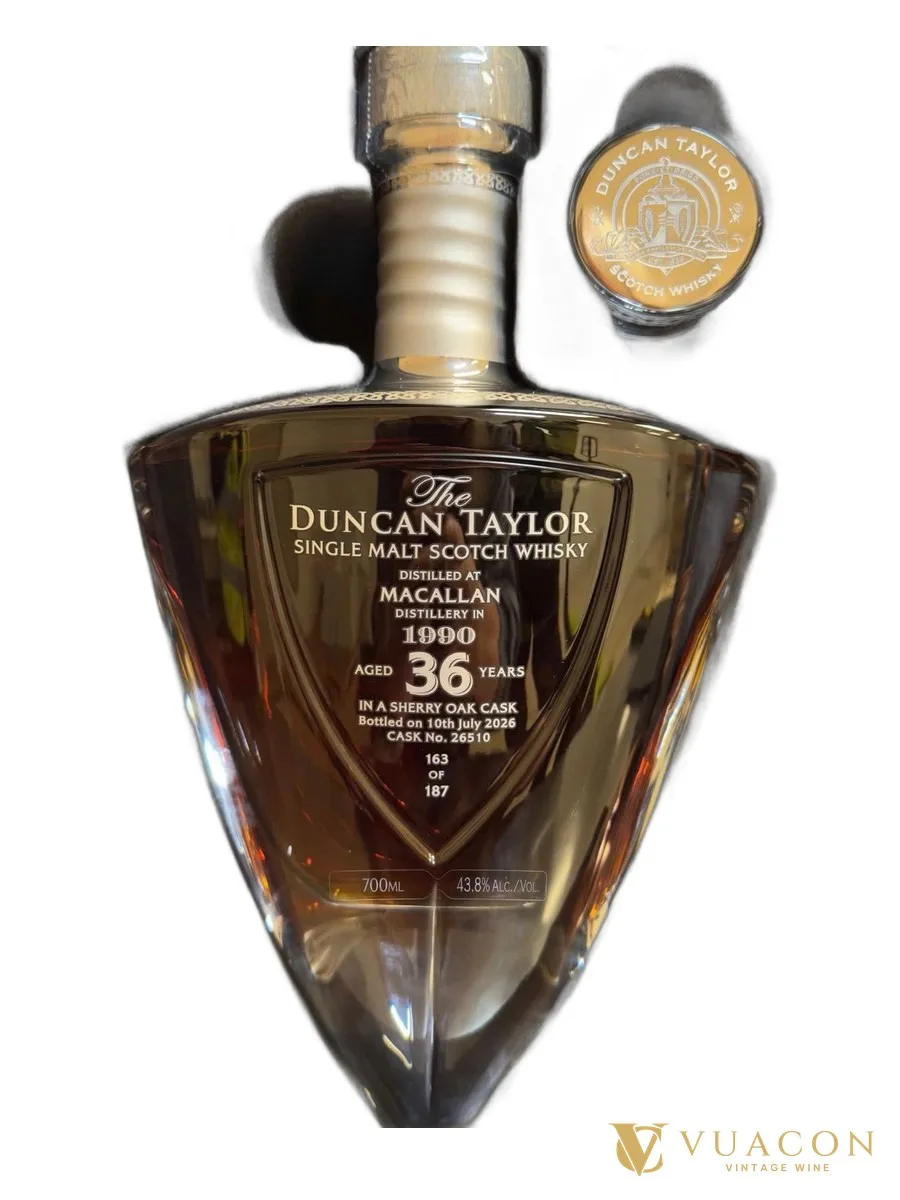 Macallan 1990 – 36 năm Duncan Taylor The Accolade – phiên bản giới hạn, Speyside, Scotland, 700ml